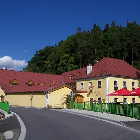 Guest house Pod Hradem