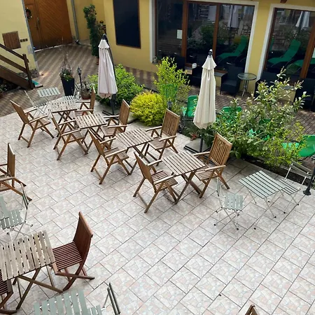 Guest house Pod Hradem Nove Hrady (Ceske Budejovice)